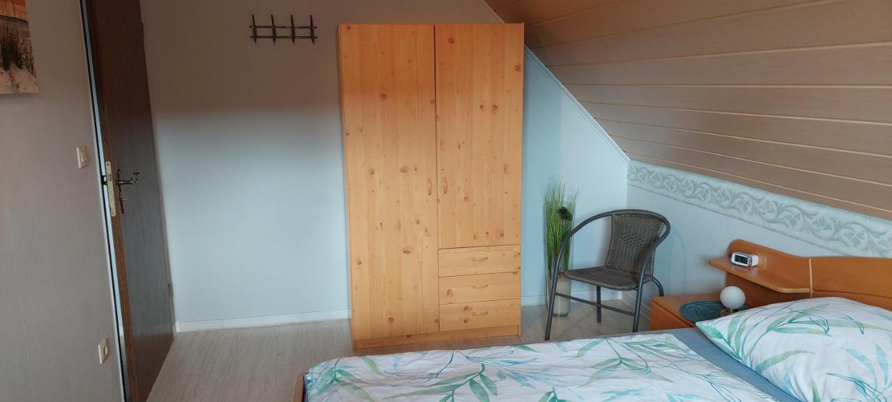 Haus Im Wiesengrund Esens Extérieur photo