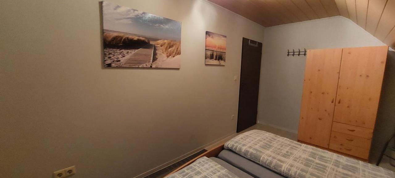 Haus Im Wiesengrund Esens Extérieur photo
